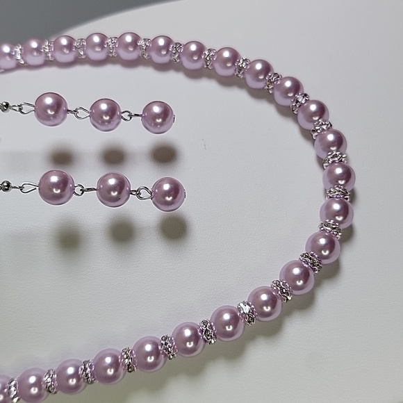 Beaded Jewelry Set Lavender Pearl Necklace Earrings Bracelet Fun Fashion - Picture 2 of 9
